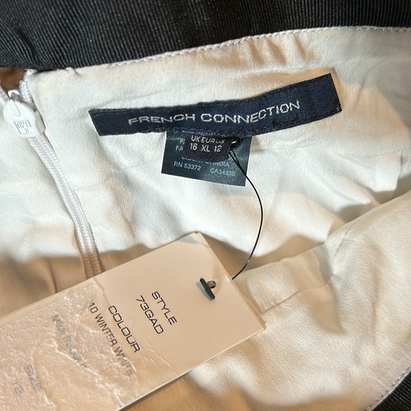 French Connection Lace Mimi Bouquet Skirt NWT Size 12 - Picture 5 of 6